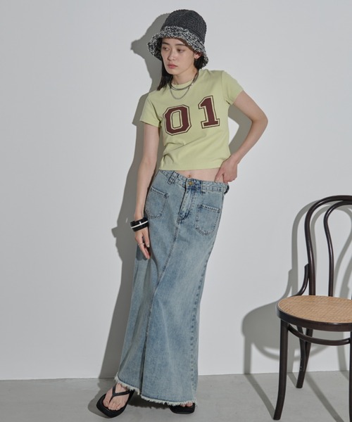 MERLOT(メルロー)の「カットオフデニムスカート(デニムスカート・レディース・ライトブルー・FREE)」の22枚目の写真