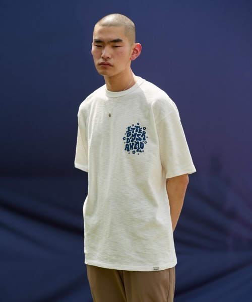 rehacer(レアセル)の「rehacer : Slant Logo Slab CS / スラント ロゴ スラブカットソー(Tシャツ/カットソー・メンズ・ホワイト/ネイビー/ブラック・MEDIUM/LARGE/SMALL)」の4枚目の写真