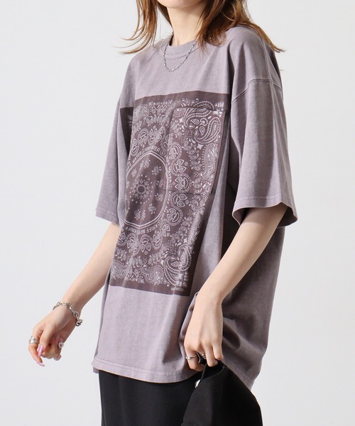KRIFF MAYER（クリフメイヤー）の「Pigmented bandana pocket short sleeve T-shirt / ピグメント加工バンダナポケット半袖Tシャツ unisex（Tシャツ/カットソー・メンズ・オフホワイト/ライトグリーン/チャコール/オレンジ/ラベンダー・M/L/XL）」の4枚目の写真