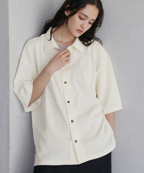 ETELIO（エテリオ）の「レースジャガードドレープニット半袖シャツ（シャツ/ブラウス・メンズ・チャコール/ブラウン/アイボリー/ブラック・S/M/L）」の14枚目の写真