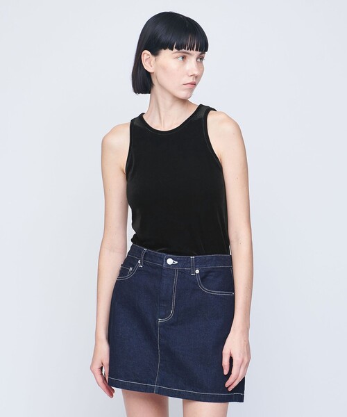 AEWEN MATOPH(イウエン マトフ)の「<AEWEN MATOPH>ベロア アメリカンスリーブ タンクトップ(タンクトップ・レディース・ライトブルー/オフホワイト/ブラック・FREE)」の2枚目の写真