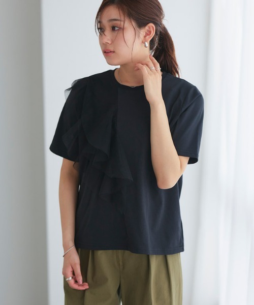 Pierrot(ピエロ)の「【イージーケア】ラッフルドッキングTシャツ(Tシャツ/カットソー・レディース・オフホワイト/ブラック・M/L)」の17枚目の写真