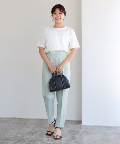 Pierrot(ピエロ)の「【イージーケア】ラッフルドッキングTシャツ(Tシャツ/カットソー・レディース・オフホワイト/ブラック・M/L)」の14枚目の写真