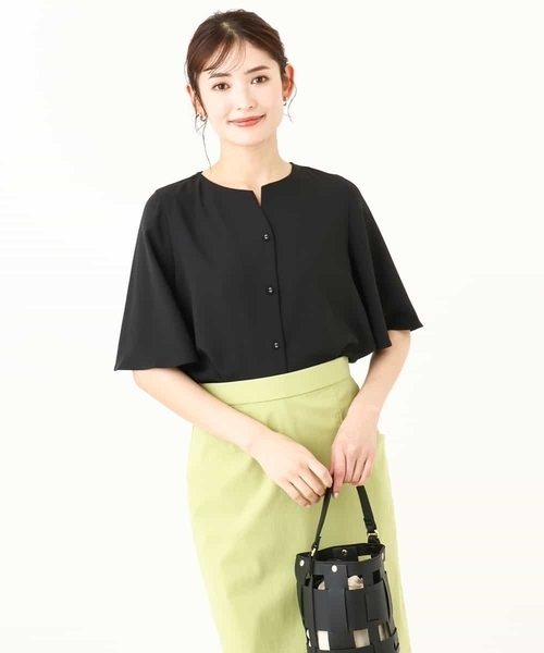 a.v.v（アーヴェヴェ）の「【接触冷感/洗える/イージーケア/速乾】フレアスリーブストレッチブラウス（シャツ/ブラウス・レディース・ブラック/ネイビー/ライトグレー・38/36/40/42/34）」の10枚目の写真