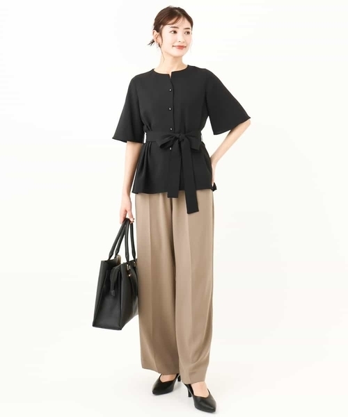 a.v.v（アーヴェヴェ）の「【接触冷感/洗える/イージーケア/速乾】フレアスリーブストレッチブラウス（シャツ/ブラウス・レディース・ブラック/ネイビー/ライトグレー・38/36/40/42/34）」の15枚目の写真