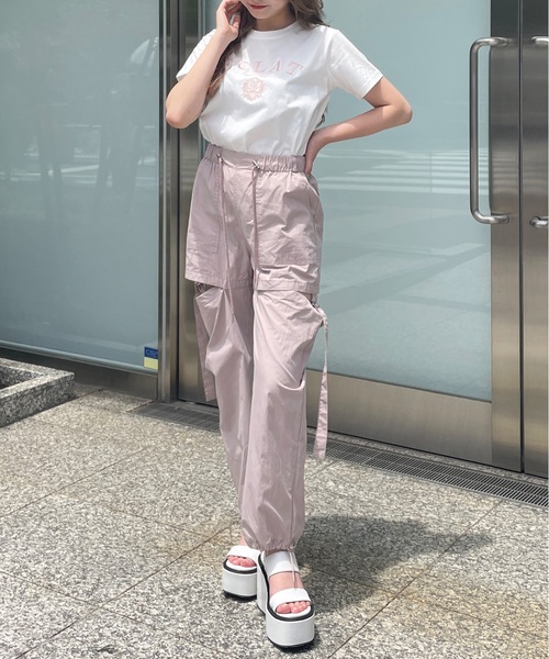 one way（ワンウェイ）の「ガーリーロゴ刺繍Ｔシャツ（Tシャツ/カットソー・レディース・ブラック/ホワイト/ホワイト×ブルー/ライトベージュ・FREE）」の20枚目の写真