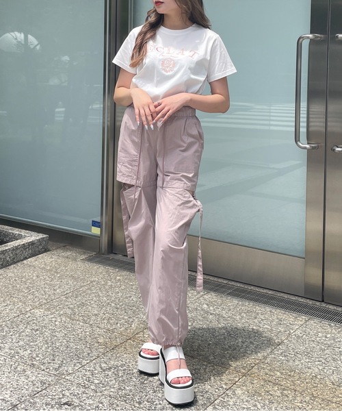 one way（ワンウェイ）の「ガーリーロゴ刺繍Ｔシャツ（Tシャツ/カットソー・レディース・ブラック/ホワイト/ホワイト×ブルー/ライトベージュ・FREE）」の21枚目の写真