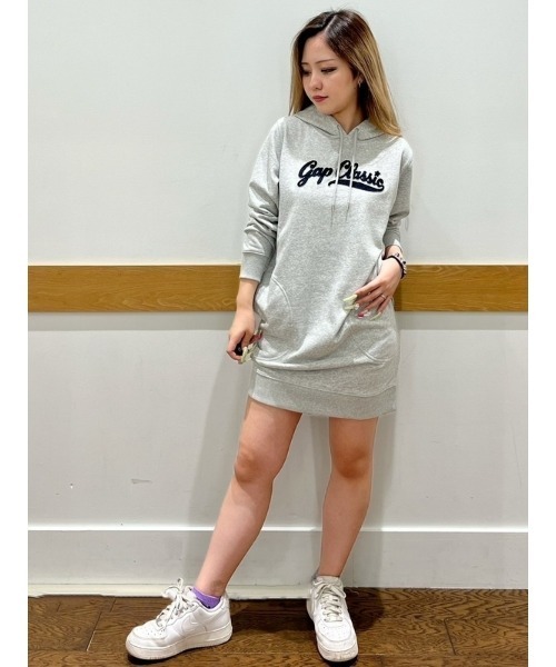 GAP（ギャップ）の「ヴィンテージソフト GAPロゴ フード付きスウェットワンピース（ワンピース・レディース・ブラック/ライトブラウン/グリーン/ライトグレー・XXS/XL/L/S/XS/M）」の10枚目の写真