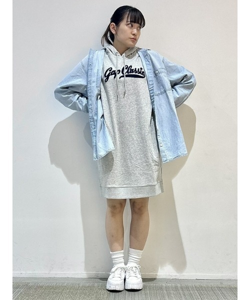 GAP（ギャップ）の「ヴィンテージソフト GAPロゴ フード付きスウェットワンピース（ワンピース・レディース・ブラック/ライトブラウン/グリーン/ライトグレー・XXS/XL/L/S/XS/M）」の12枚目の写真