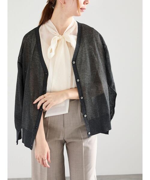 Te chichi(テチチ)の「シアーミドルVネックカーディガン(カーディガン/ボレロ・レディース・ピンク/ブラウン/グレー/ブラック・F)」の2枚目の写真