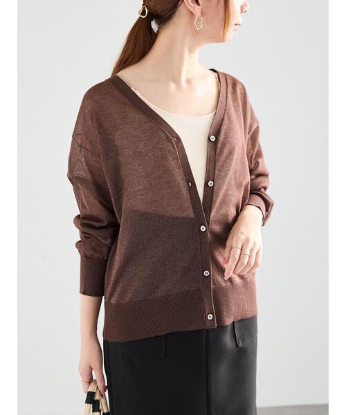 Te chichi(テチチ)の「シアーミドルVネックカーディガン(カーディガン/ボレロ・レディース・ピンク/ブラウン/グレー/ブラック・F)」の8枚目の写真