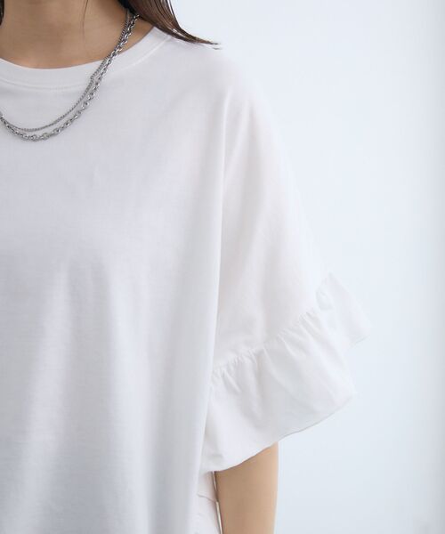 RETRO GIRL(レトロガール)の「フリルsleeve T-shirt(Tシャツ/カットソー・レディース・ブラック/チャコールグレー/オフホワイト・FREE)」の5枚目の写真