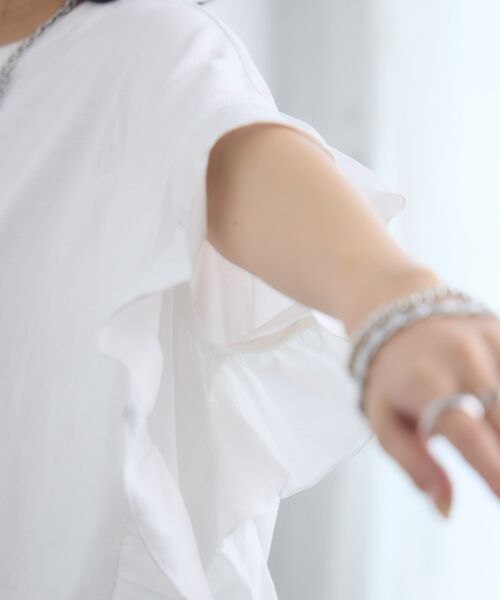 RETRO GIRL(レトロガール)の「フリルsleeve T-shirt(Tシャツ/カットソー・レディース・ブラック/チャコールグレー/オフホワイト・FREE)」の8枚目の写真