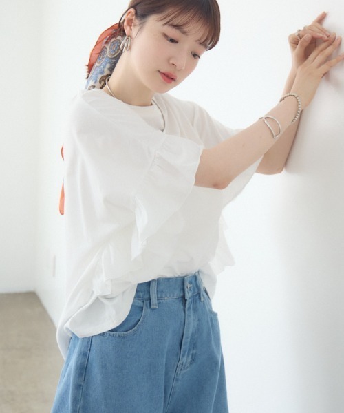 RETRO GIRL(レトロガール)の「フリルsleeve T-shirt(Tシャツ/カットソー・レディース・ブラック/チャコールグレー/オフホワイト・FREE)」の1枚目の写真