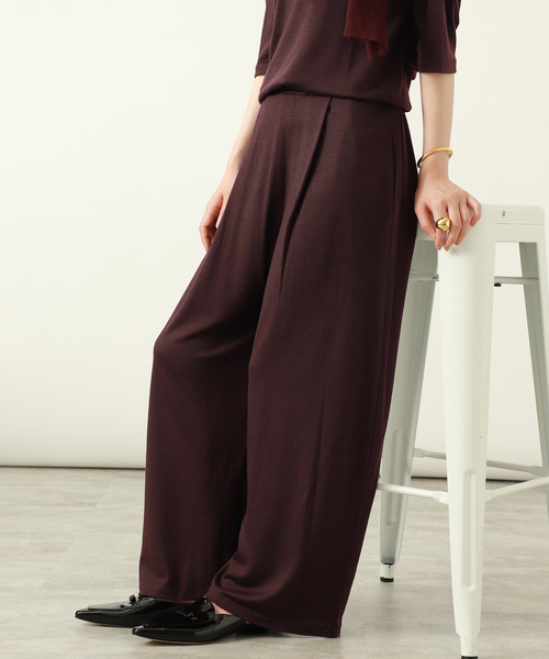 VERMEIL par iena(ヴェルメイユパーイエナ)の「wool 100 jersey tuck パンツ(その他パンツ・レディース・ボルドー/ネイビー・FREE)」の17枚目の写真