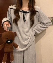 Teem Store(チームストア)の【上下セット】【2点セット】フリース フロントリボンデザインスクエアネックルームウェア リボン柄(ルームウェア/パジャマ)