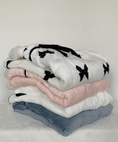 Teem Store（チームストア）の「【上下セット】【2点セット / お気に入り数2.7万人突破!】【お得セット】フリース フロントリボンデザインスクエアネックルームウェア モコフワ（ルームウェア/パジャマ・レディース・その他/ブルー/ホワイト/ピンク・M/L）」の14枚目の写真