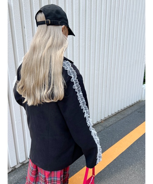 WC（ダブル シー）の「レースラインビッグジャケット（テーラードジャケット・レディース・グレー/ブラック・FREE）」の6枚目の写真