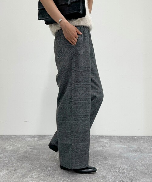 fredy emue（フレディエミュ）の「TRウエストシャーリングセミワイドパンツ（その他パンツ・レディース・ブラック/グレー/グレー系その他・38/36）」の17枚目の写真