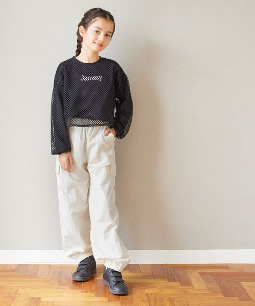 coca（coca）（コカ）の「キッズ サイドラインパラシュートカーゴパンツ（カーゴパンツ・キッズ・アイボリー/ブラック/ベージュ・120/130/140/150）」の12枚目の写真
