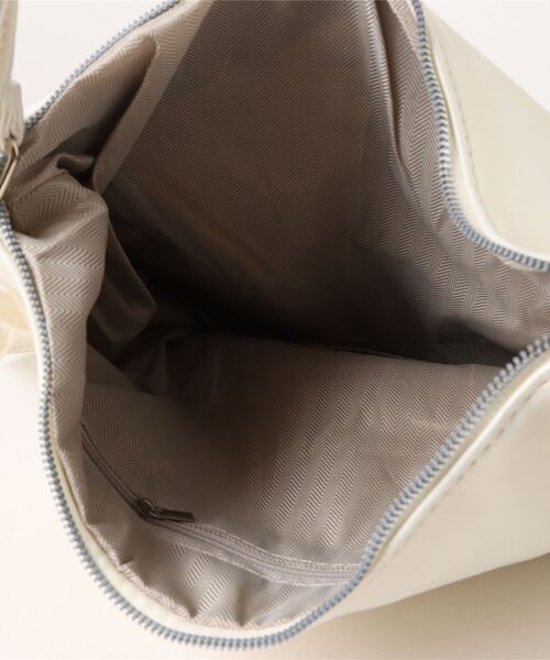 apres jour(アプレジュール)の「【apres jour×ARIAZ】2WAYリボンデザインバッグ(ショルダーバッグ・レディース・ブラック/ライトピンク/オフホワイト/シルバー・FREE)」の11枚目の写真