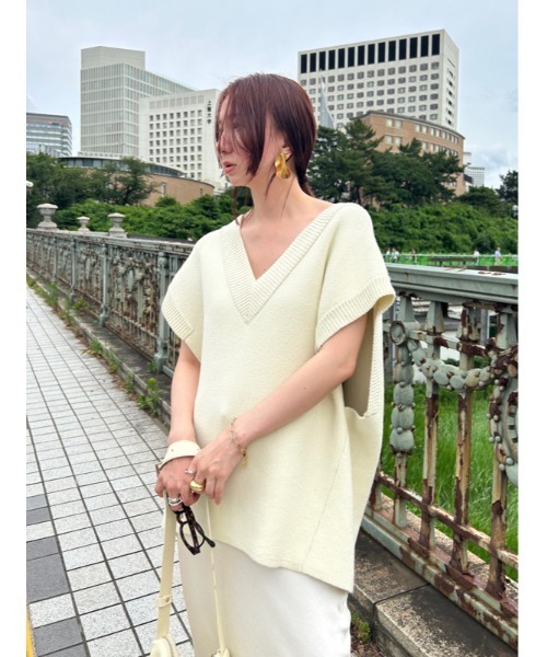 セール/ブランド古着】ニットベスト（ベスト）｜FRAY I.D（フレイ  