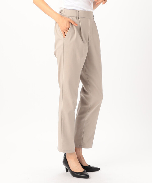 COMME CA MODELS（コムサモデルズ）の「【美しいベーシックパンツ】裏起毛テーパードパンツ（その他パンツ・レディース・ブラック/チャコール/ネイビー/ベージュ・X-SMALL/SMALL/MEDIUM/LARGE/X-LARGE）」の15枚目の写真