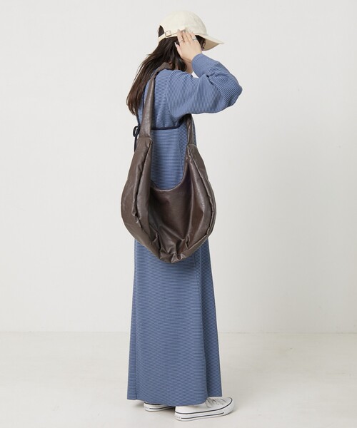 FREAK'S STORE（フリークスストア）の「限定展開　セルフカット リブ キャミワンピース ロングスリーブ TEE2セット（2WAY）（ワンピース・レディース・レッド/ベージュ/ストライプ/ブラック/杢グレー/ブルー・ﾌﾘ-）」の9枚目の写真