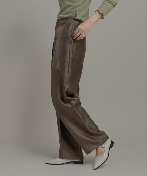 URBAN RESEARCH Sonny Label(アーバンリサーチサニーレーベル)の「シャイニーツイルサテンパンツ(その他パンツ・レディース・ブラウン/イエロー系その他・38/36)」の10枚目の写真