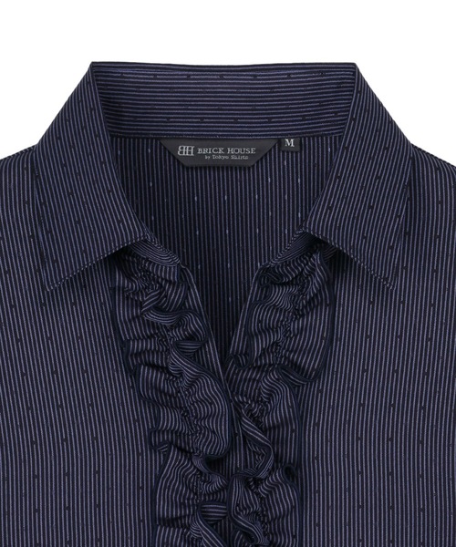TOKYO SHIRTS(トウキョウシャツ)の「【吸水速乾】【COFREX】前立ミニフリル レディース長袖フリルシャツ(シャツ/ブラウス・レディース・ダークブルー・S/M/L/LL/XL)」の3枚目の写真
