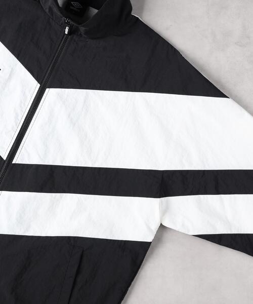 Right-on(ライトオン)の「UMBRO(アンブロ)【メンズ】ナイロンジップジャケット(ブルゾン・メンズ・ブラック・M/L/XL)」の16枚目の写真