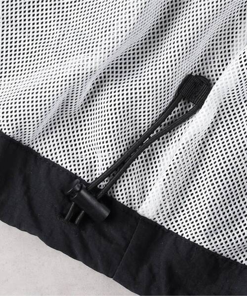 Right-on(ライトオン)の「UMBRO(アンブロ)【メンズ】ナイロンジップジャケット(ブルゾン・メンズ・ブラック・M/L/XL)」の21枚目の写真