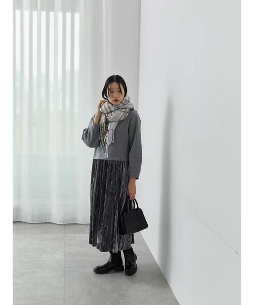 Samansa Mos2 blue（サマンサモスモスブルー）の「ブークレチェックマフラー（ストール/ショール・レディース・キナリ/ブルー/グレー・F）」の6枚目の写真