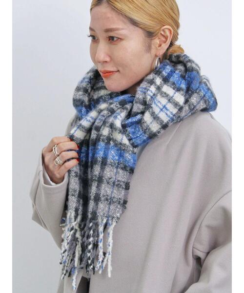 Samansa Mos2 blue（サマンサモスモスブルー）の「ブークレチェックマフラー（ストール/ショール・レディース・キナリ/ブルー/グレー・F）」の13枚目の写真