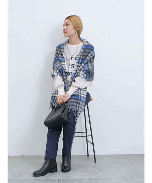 Samansa Mos2 blue（サマンサモスモスブルー）の「ブークレチェックマフラー（ストール/ショール・レディース・キナリ/ブルー/グレー・F）」の16枚目の写真