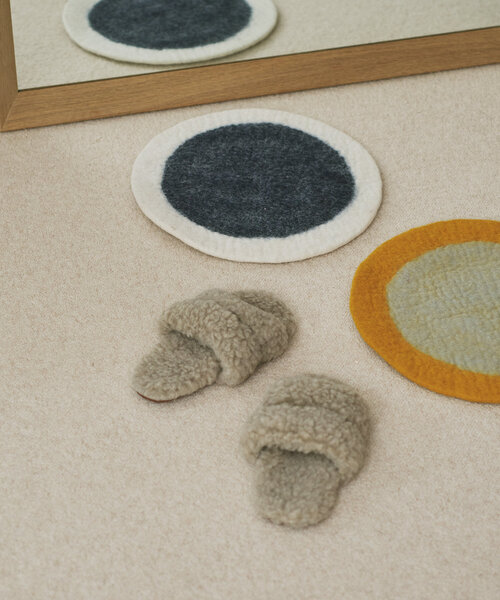 BIRTHDAY BAR(バースデイバー)の「【SAHIR サヒール】Wool roomshoes(ルームシューズ/スリッパ・レディース・グレー/ブルー・0)」の4枚目の写真
