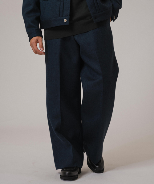 EDIFICE（エディフィス）の「LA BOUCLE (ラブークル) GANSHIN KERSEY ワイドパンツ（スラックス・メンズ・ネイビー/ブラウン・2/3）」の5枚目の写真