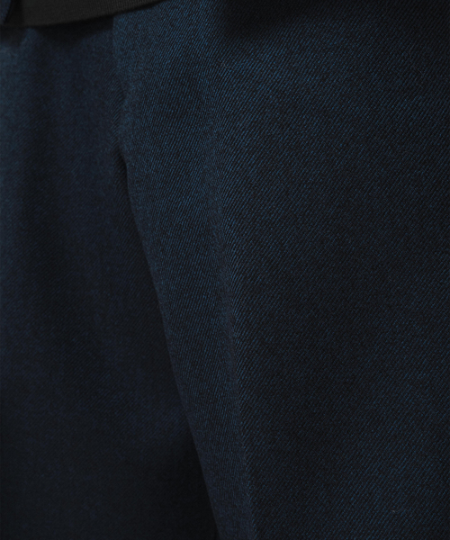 EDIFICE（エディフィス）の「LA BOUCLE (ラブークル) GANSHIN KERSEY ワイドパンツ（スラックス・メンズ・ネイビー/ブラウン・2/3）」の14枚目の写真