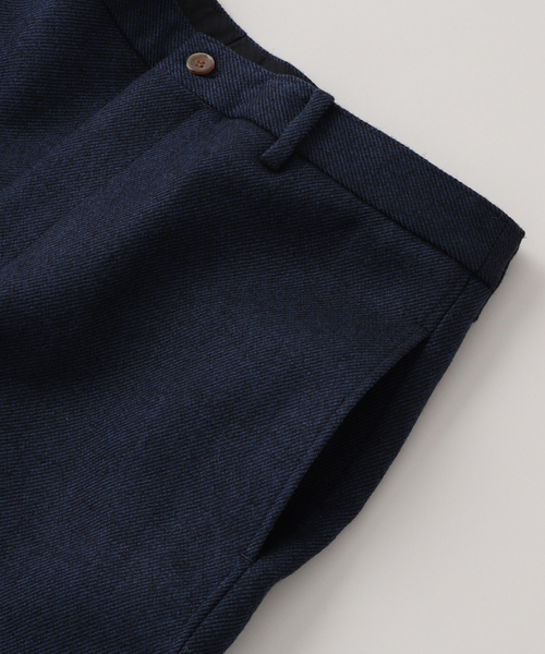 EDIFICE（エディフィス）の「LA BOUCLE (ラブークル) GANSHIN KERSEY ワイドパンツ（スラックス・メンズ・ネイビー/ブラウン・2/3）」の19枚目の写真
