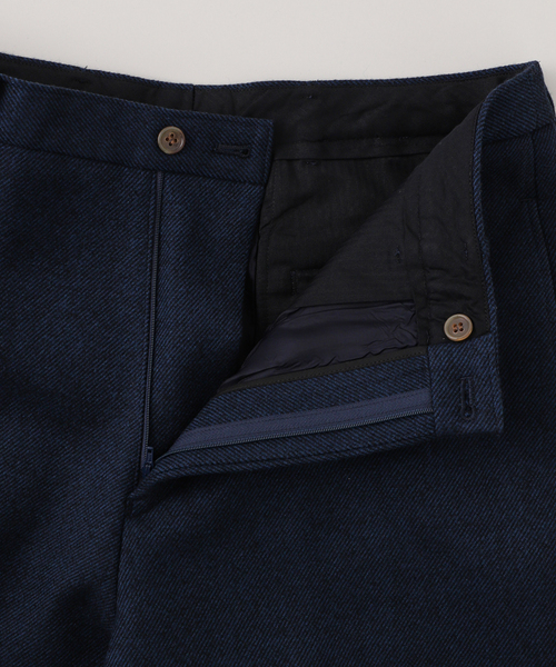 EDIFICE（エディフィス）の「LA BOUCLE (ラブークル) GANSHIN KERSEY ワイドパンツ（スラックス・メンズ・ネイビー/ブラウン・2/3）」の21枚目の写真