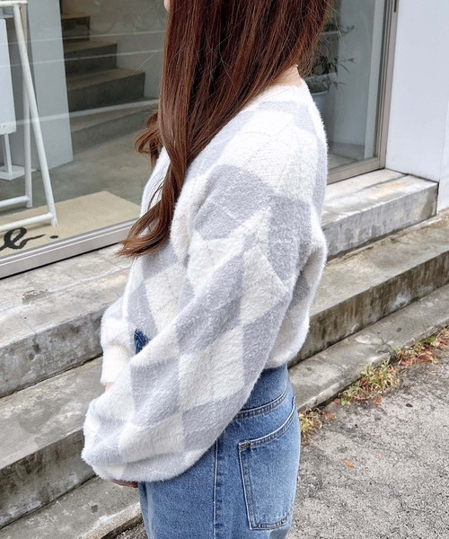 INGNI（イング）の「アーガイル柄フェザーニット（ニット/セーター・レディース・ライトグレー/ベージュ/グレー/ボルドー・M）」の15枚目の写真