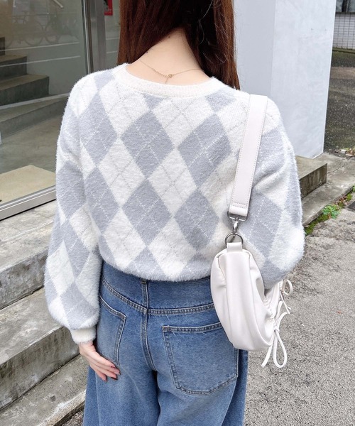 INGNI（イング）の「アーガイル柄フェザーニット（ニット/セーター・レディース・ライトグレー/ベージュ/グレー/ボルドー・M）」の16枚目の写真