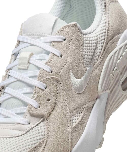 NIKE（ナイキ）の「ナイキ エア マックス エクシー ウィメンズシューズ / Nike Air Max Excee Women's Shoes CD5432-009 Phantom（スニーカー・レディース・クリーム・22/22.5/23/23.5/24/24.5/25/25.5/26/26.5/27/27.5/28/28.5/29）」の7枚目の写真