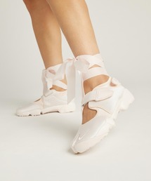 ナイキ エア リフト SE ウィメンズシューズ / Nike Air Rift SE Women's Shoes HQ3761-640 Light Soft Pink