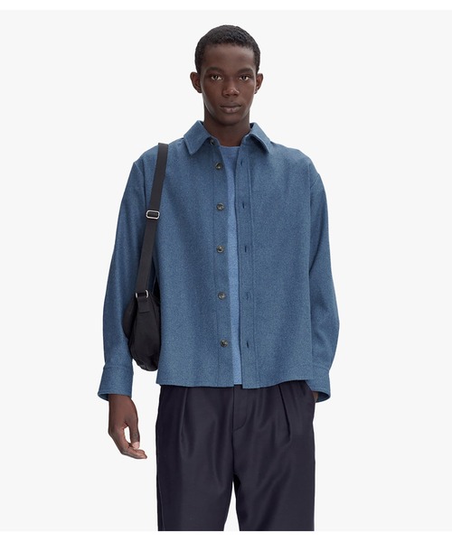 A.P.C.（アーペーセー）の「SURCHEMISE BOBBY（シャツ/ブラウス・メンズ・ブルー・XS/S/M）」の2枚目の写真