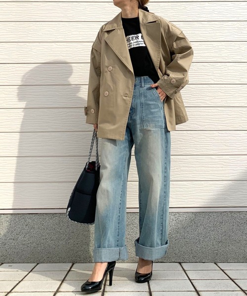 Q（キュー）の「2wayショートトレンチ（トレンチコート・レディース・ライトブルー/ベージュ・MEDIUM）」の11枚目の写真