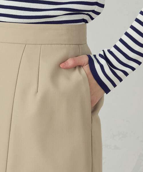 COMME CA ISM(コムサイズム)の「Iライン ラップ風スリットスカート(スカート・レディース・ベージュ/ブラック・MEDIUM/LARGE)」の3枚目の写真