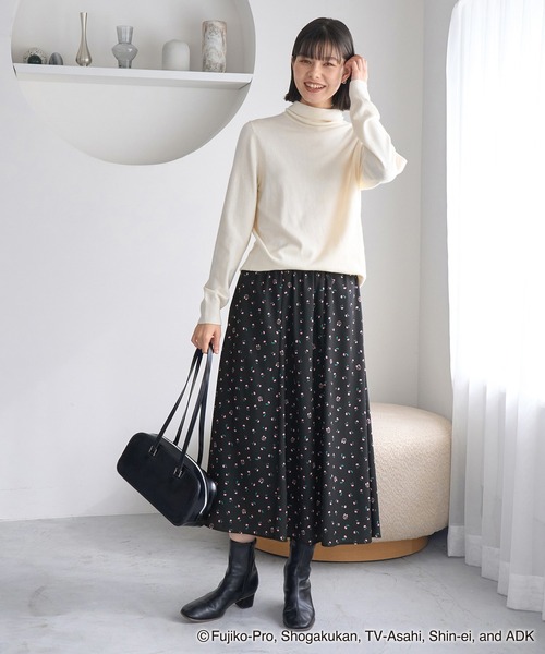 ROPE' PICNIC（ロペピクニック）の「【ドラえもんコレクション】花柄スカート/リンクコーデ（スカート・レディース・ブラック/ホワイト・38）」の8枚目の写真