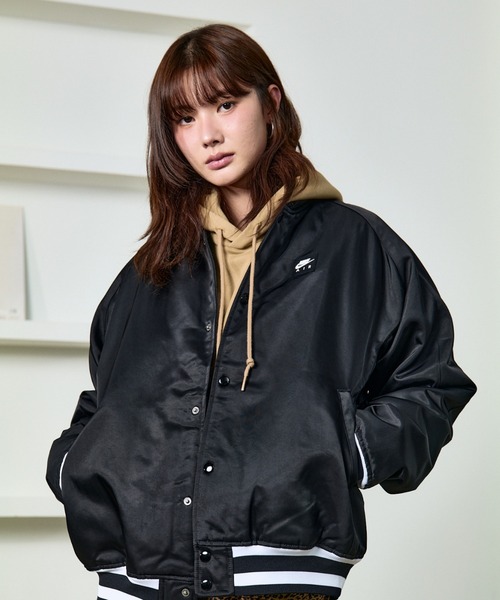 新品　NIKEジャケット　XLサイズ　スタジャン　MA-1　黒　ヴァーシティ ナイキ NIKE ナイキ エア ヴァーシティ ジャケット（その他