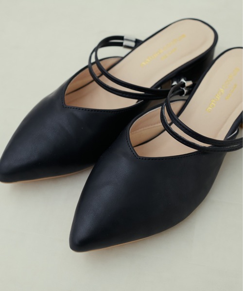 natural couture（ナチュラルクチュール）の「ポインテッドサンダル（その他シューズ・レディース・ブラック/シルバー/アイボリー・LARGE/MEDIUM）」の8枚目の写真